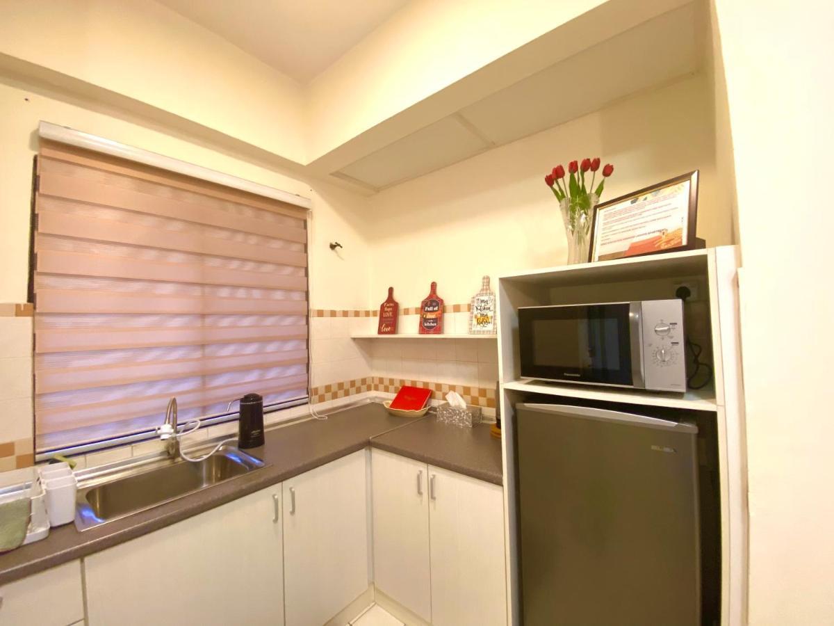 Shahmi Seaview Apartment - H4 Port Dickson Dış mekan fotoğraf